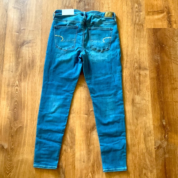 Fresh bright 12 regular hi-rise American Eagle Jeggings NWT - Picture 2 of 4